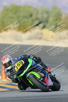 media/Dec-18-2022-SoCal Trackdays (Sun) [[8099a50955]]/Turn 10 (140pm)/